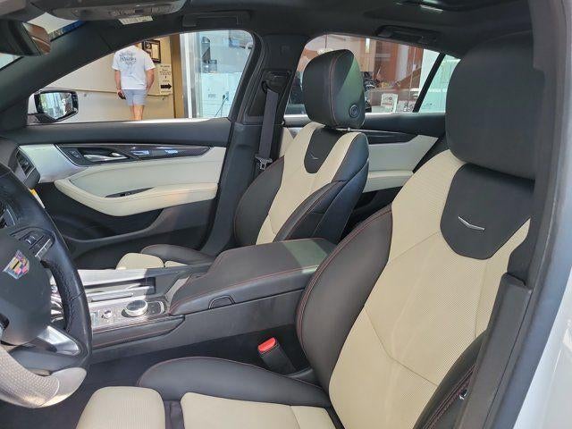 2023 Cadillac CT5 Sport