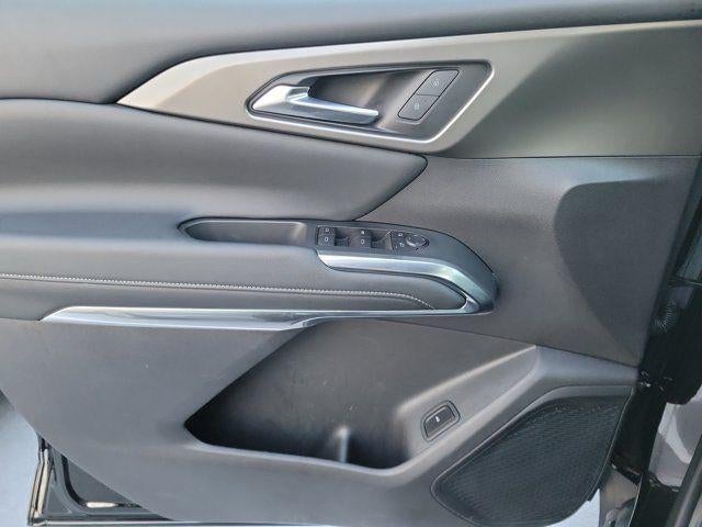 2025 Chevrolet Traverse FWD LT