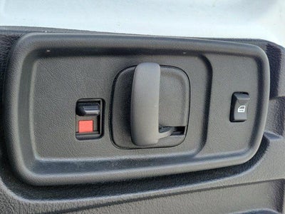 2025 GMC Savana Cargo Base