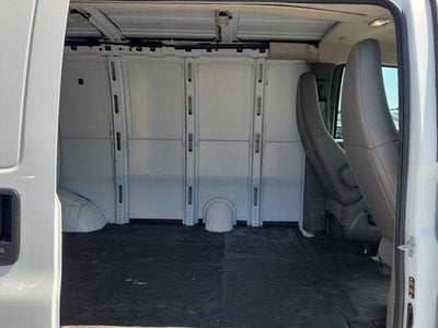 2025 GMC Savana Cargo Base