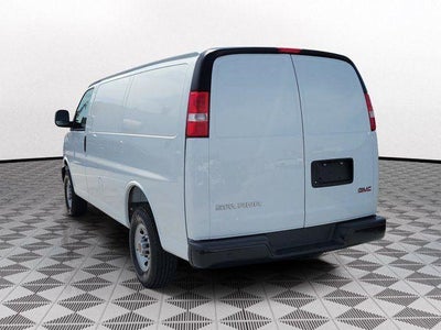 2025 GMC Savana Cargo Base