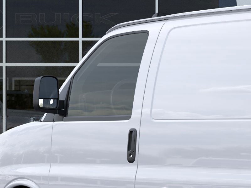 2025 GMC Savana Cargo Base
