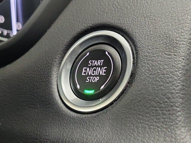 2022 Cadillac XT4 FWD Luxury