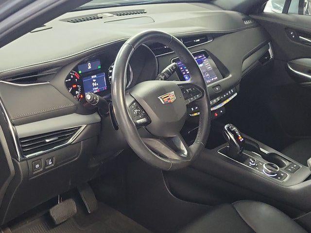 2023 Cadillac XT4 FWD Premium Luxury