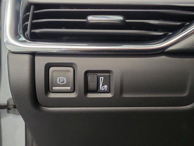 2023 Cadillac XT4 FWD Premium Luxury