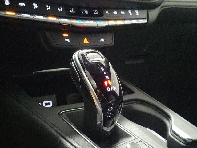 2023 Cadillac XT4 FWD Premium Luxury