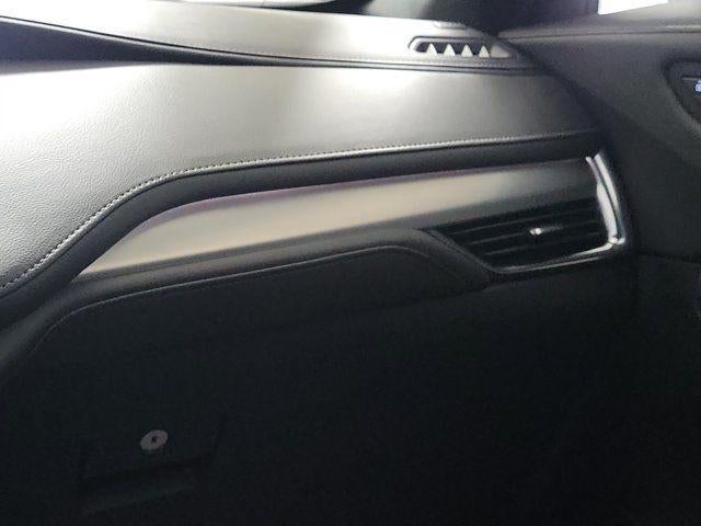 2023 Cadillac XT4 FWD Premium Luxury