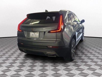 2023 Cadillac XT4 FWD Premium Luxury