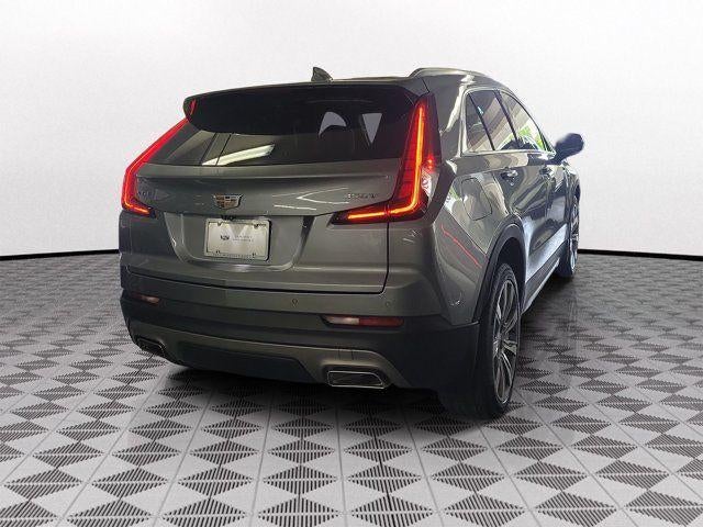 2023 Cadillac XT4 FWD Premium Luxury