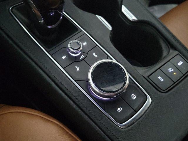 2023 Cadillac XT4 FWD Premium Luxury