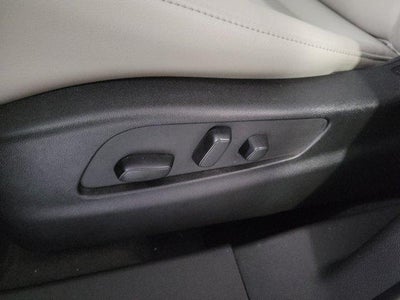 2023 Cadillac XT4 FWD Premium Luxury