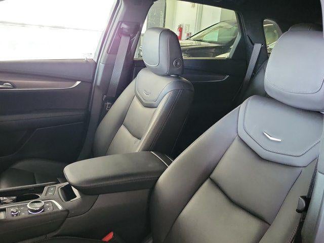 2023 Cadillac XT5 FWD Luxury