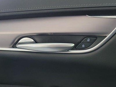 2023 Cadillac XT5 FWD Luxury