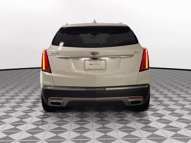 2022 Cadillac XT5 FWD Premium Luxury