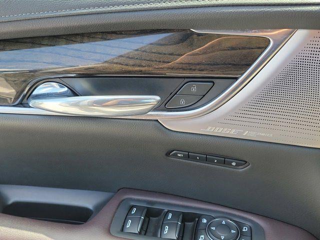 2023 Cadillac XT6 FWD Premium Luxury