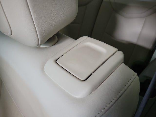 2024 Cadillac XT6 FWD Premium Luxury