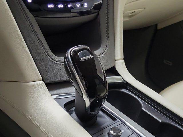 2024 Cadillac XT6 FWD Premium Luxury