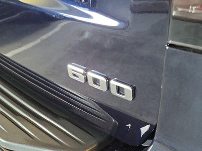 2022 Cadillac Escalade ESV Premium Luxury Platinum