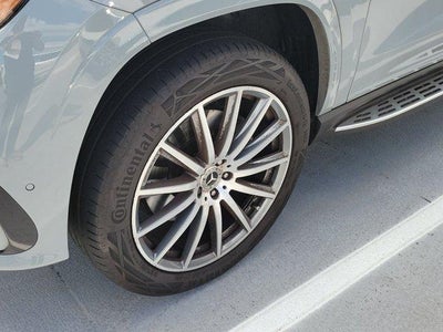 2025 Mercedes-Benz GLS 450