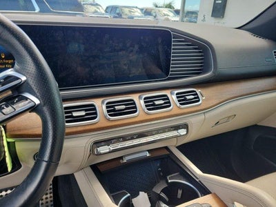 2025 Mercedes-Benz GLS 450