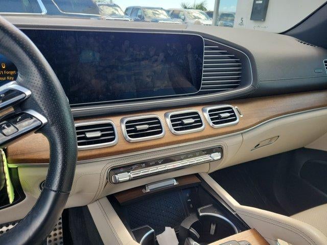 2025 Mercedes-Benz GLS 450