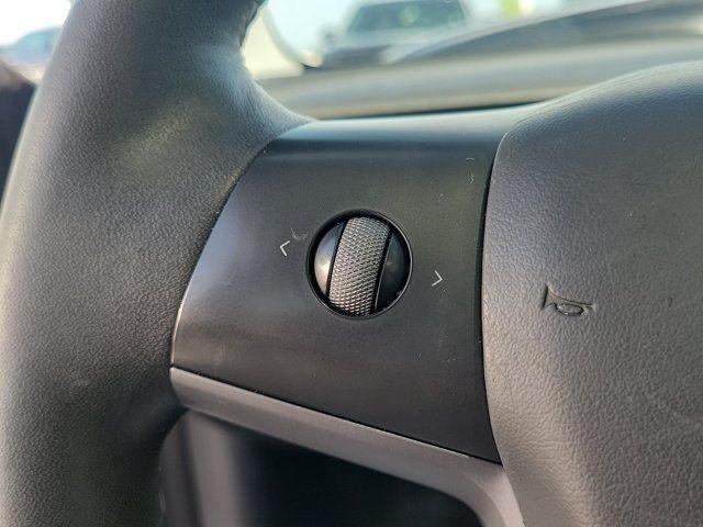 2025 Tesla Model 3 Standard