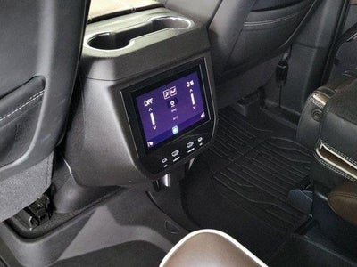 2025 GMC Yukon Denali Ultimate