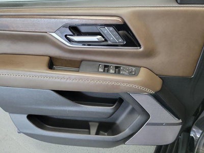 2025 GMC Yukon Denali Ultimate