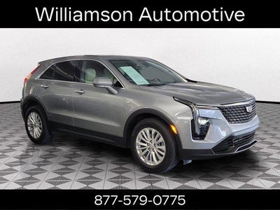 2024 Cadillac XT4 FWD Luxury