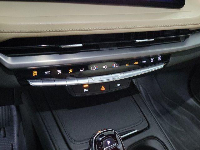 2024 Cadillac XT4 FWD Luxury