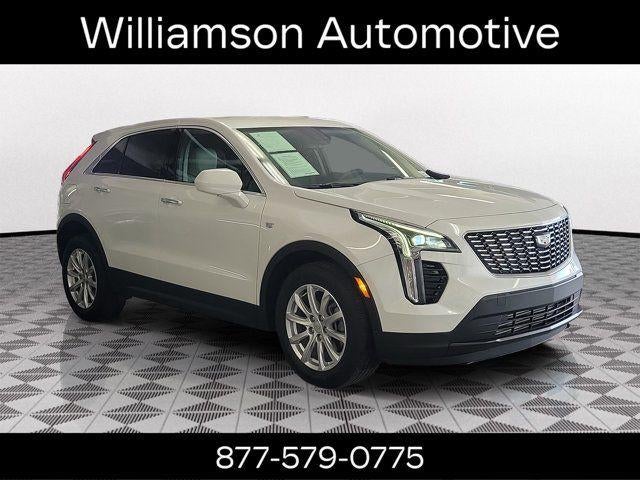 2022 Cadillac XT4 FWD Luxury