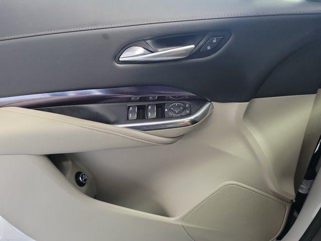 2022 Cadillac XT4 FWD Luxury