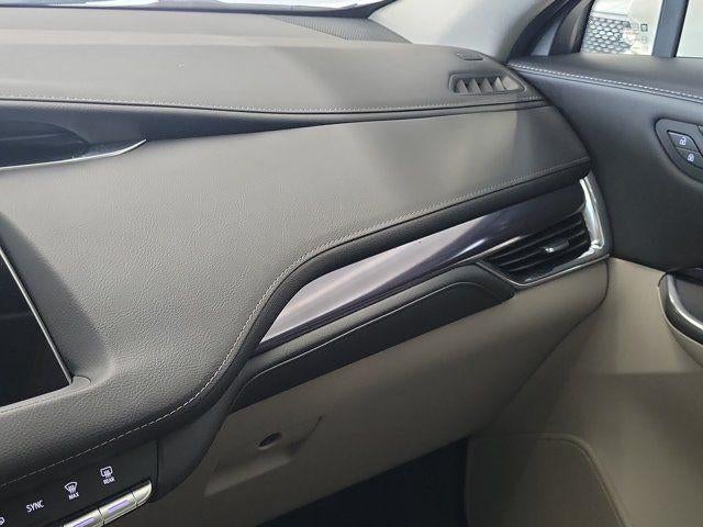 2022 Cadillac XT4 FWD Luxury