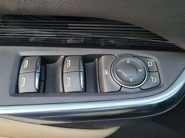 2024 Cadillac XT4 FWD Luxury