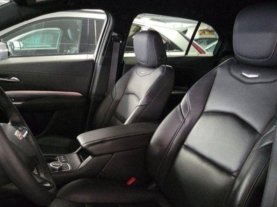 2023 Cadillac XT4 FWD Premium Luxury