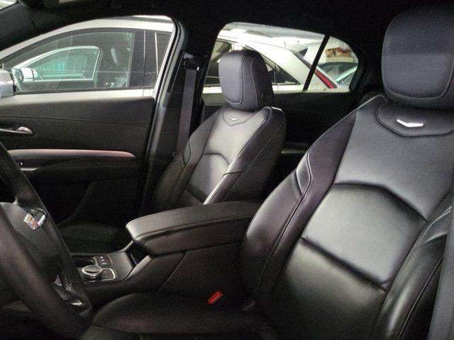 2023 Cadillac XT4 FWD Premium Luxury