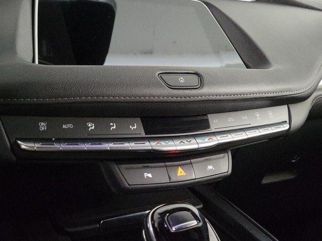 2023 Cadillac XT4 FWD Premium Luxury