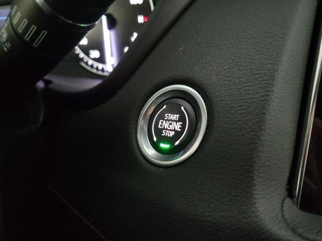 2023 Cadillac XT4 FWD Premium Luxury