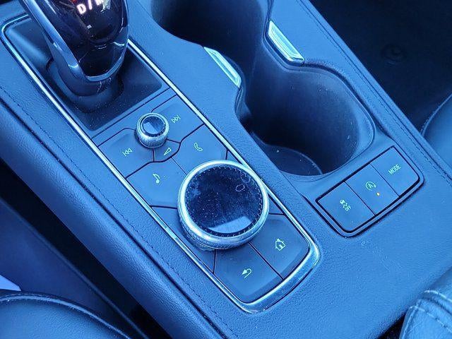 2023 Cadillac XT4 FWD Premium Luxury