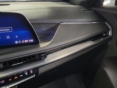2024 Cadillac XT4 FWD Sport