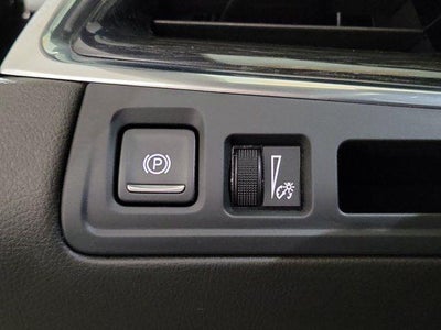 2023 Cadillac XT5 FWD Premium Luxury