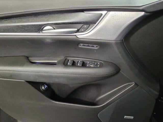2023 Cadillac XT5 FWD Premium Luxury