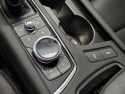 2023 Cadillac XT5 FWD Premium Luxury