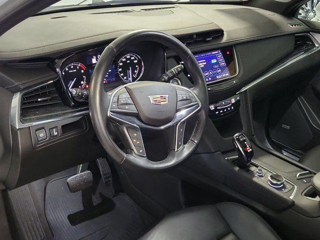 2023 Cadillac XT5 FWD Premium Luxury