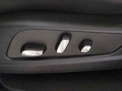 2023 Cadillac XT5 FWD Premium Luxury