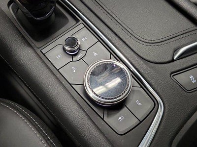 2023 Cadillac XT5 FWD Premium Luxury