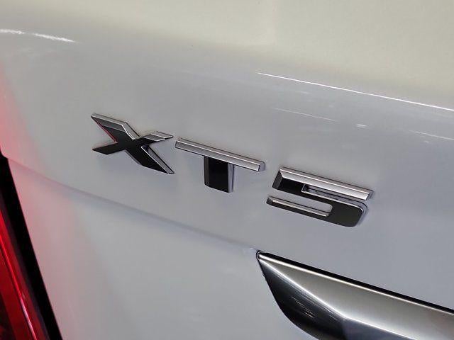 2023 Cadillac XT5 FWD Premium Luxury