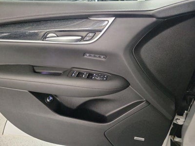 2022 Cadillac XT5 FWD Premium Luxury