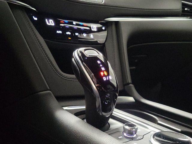 2022 Cadillac XT5 FWD Premium Luxury