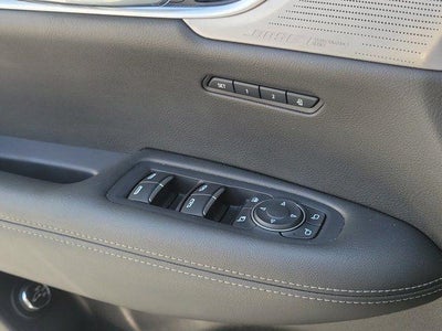 2023 Cadillac XT6 FWD Premium Luxury